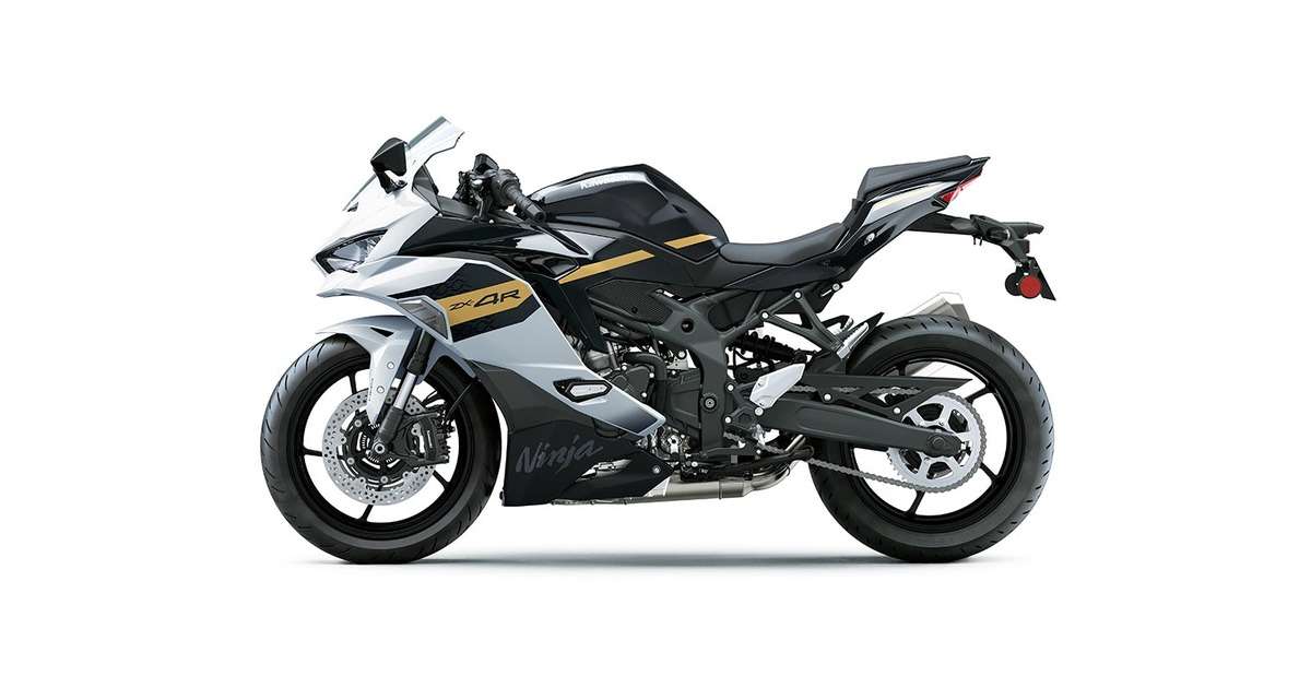 Kawasaki Ninja ZX-4R SEのタイヤと足まわり